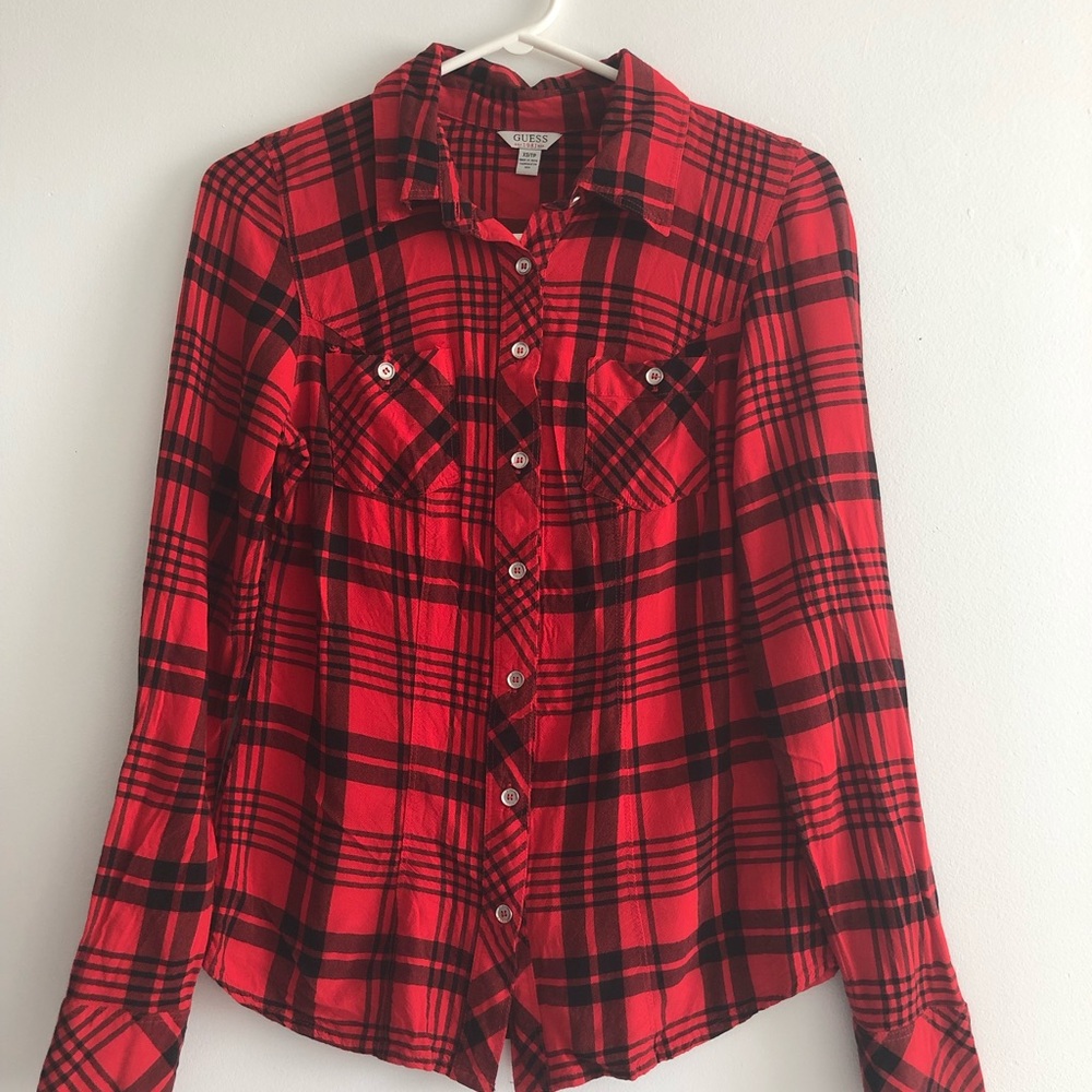GUESS Fitted Plaid Button Down Shirt